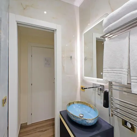 Just Chilling Ferruccio